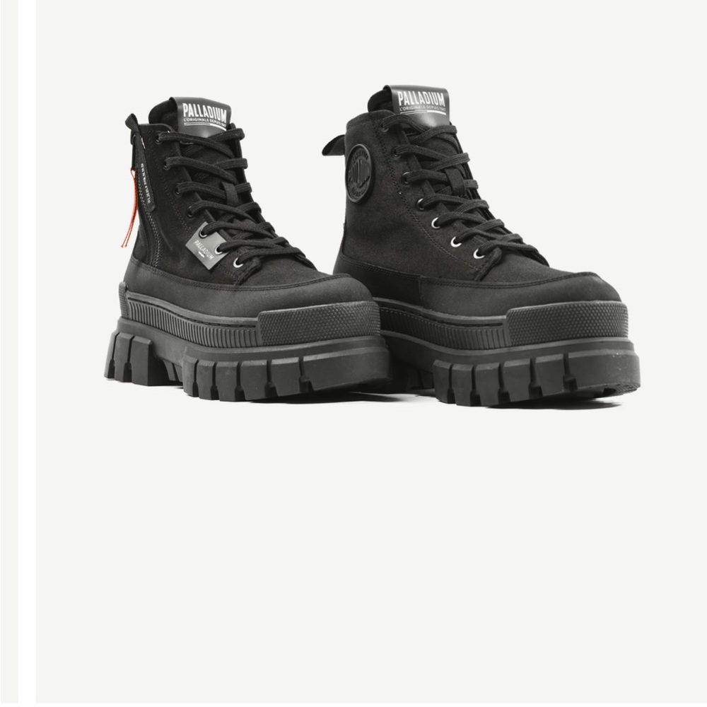 REVOLT BOOT ZIP TX -
Palladium US Black Chunky Platform Boots